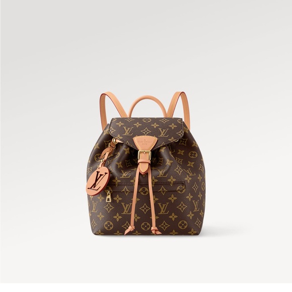 Louis Vuitton Montsouris PM - Picture 13 of 14